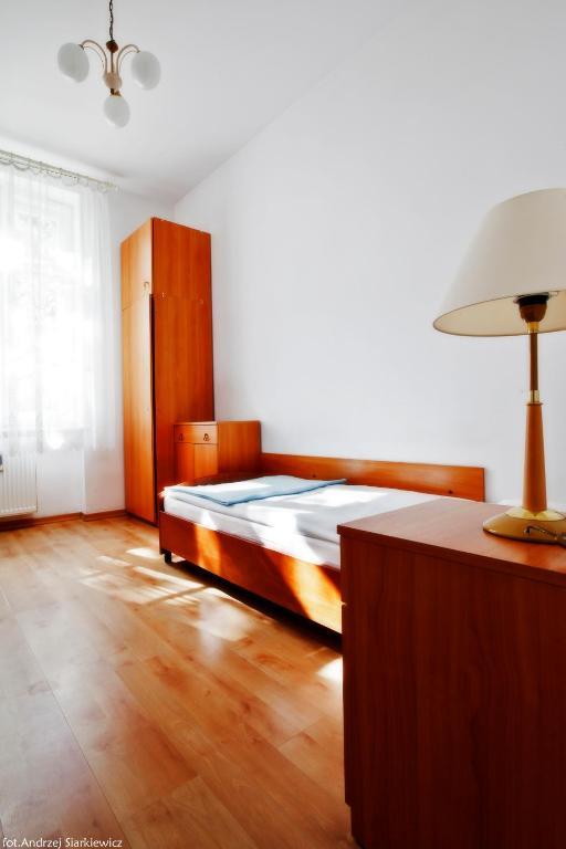 Ds Cztery Pory Roku Hostel Gdańsk Kamer foto