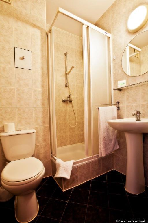 Ds Cztery Pory Roku Hostel Gdańsk Kamer foto