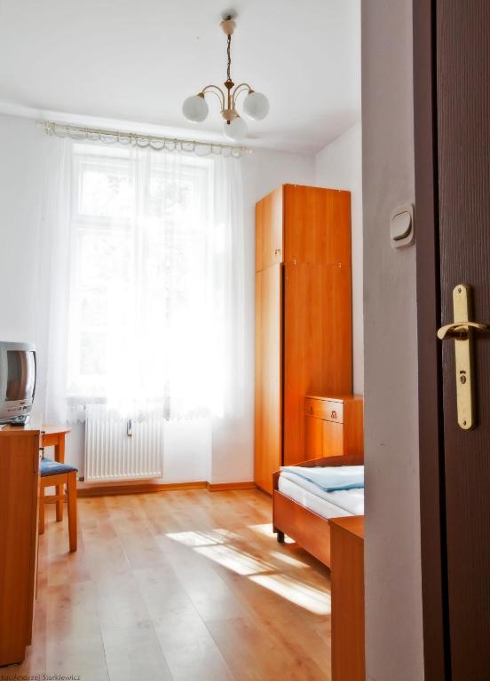 Ds Cztery Pory Roku Hostel Gdańsk Kamer foto
